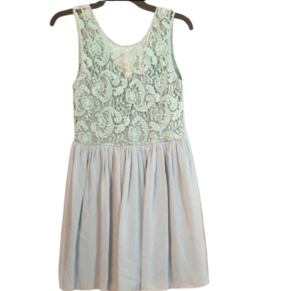 L'ATISTE By Amy Seafoam Lace Crocheted Mini Dress M